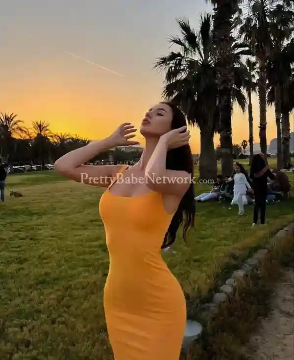 Hire Russian Girl Natalie for Great Sex